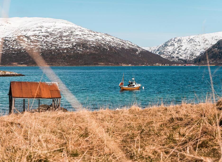 Kvaloyvagen Gard As Villa Kvaloya Luaran gambar